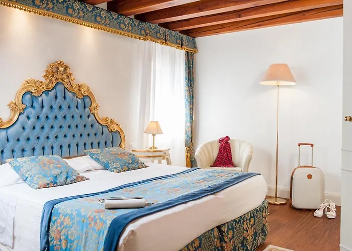 Master Venice Apartments